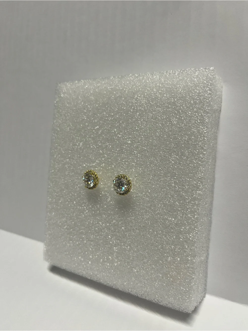 NWT Moissanite Halo Stud Earrings